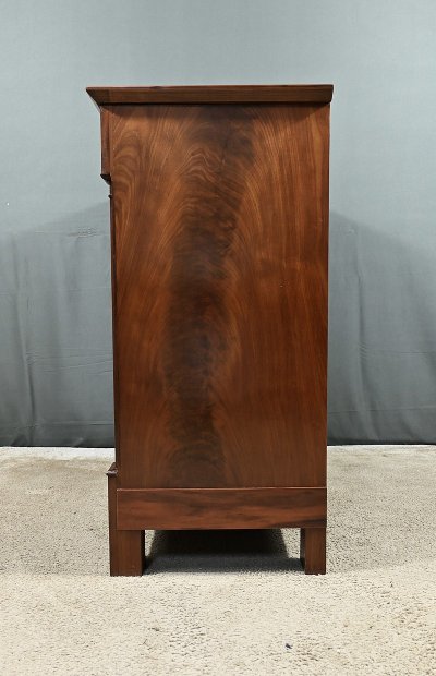 Credenza impiallacciata in mogano, periodo Direttorio - Inizio XIX secolo
