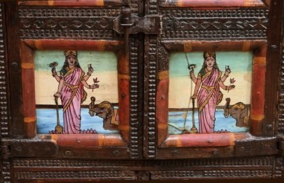 Meuble de Commerce Manjoosh en Bois Exotique, Inde – Début XXe