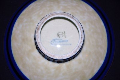 Assiette céramique signée Tharaud Limoges XXe siècle