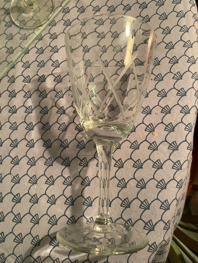 Set of 38 glasses and a carafe with stopper in fine crystal cut with diamond motifs, "50s" Years