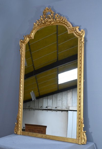 Important Gilded Mirror, Louis XVI style - Mid 19th century