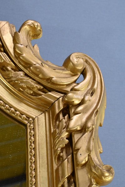 Important Gilded Mirror, Louis XVI style - Mid 19th century