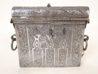 Moroccan silver Quran box Hegira 1333 Star flowers Morocco 370gr XXth century