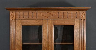Petite Bibliothèque Vitrée en Acajou, style Louis XVI – 1930
