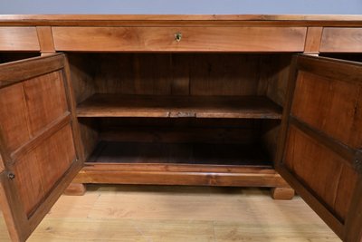 Grande credenza in ciliegio, stile Restaurazione - Metà del XIX secolo