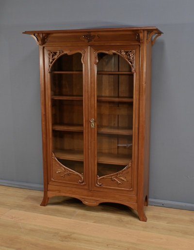 Blond mahogany bookcase, Art Nouveau - Early 20th century