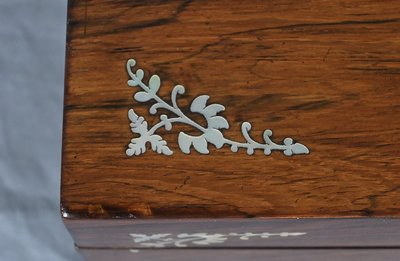 Travel writing case in rosewood, Napoleon III period - mid-19th century