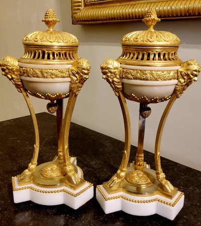 Pair of gilded bronze and white marble Cassolettes Trépied with satyrs in the Louis XVI style