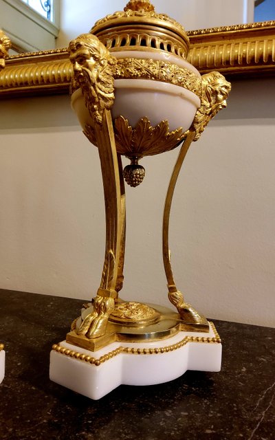 Pair of gilded bronze and white marble Cassolettes Trépied with satyrs in the Louis XVI style