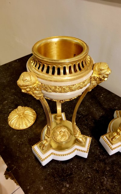 Pair of gilded bronze and white marble Cassolettes Trépied with satyrs in the Louis XVI style