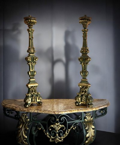 PAIR OF LOUIS XIV PERIOD LARGE GILDED AND PAINTED WOOD CIERGES FROM THE 17th CENTURY
