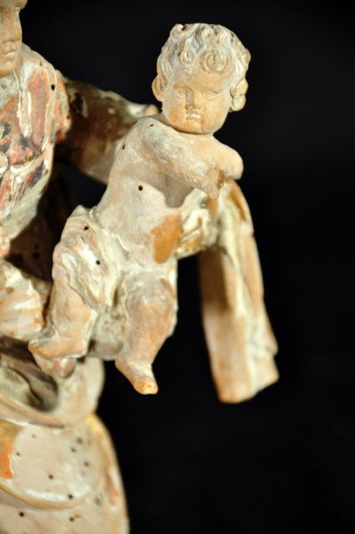 Vierge à l’Enfant XVIIIe siècle sculptée dans du tilleul