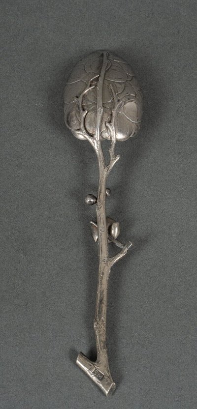 Dessert spoon silver initials SM naturalist branch 64 grams