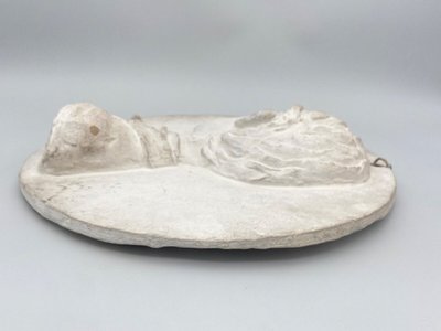 Médaillon bas-relief XIXe représentant un jeune homme en costume
