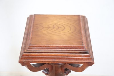 Vintage Column in Turned Oak