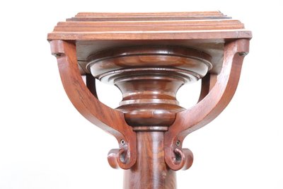 Vintage Column in Turned Oak
