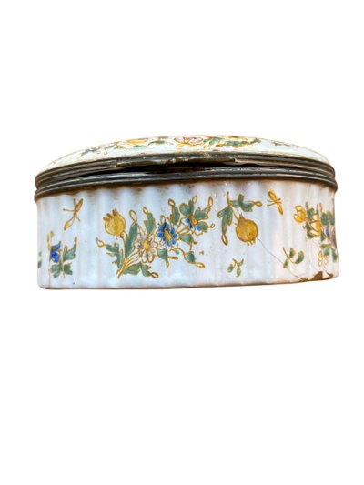 Moustiers Earthenware Box - 19th Century