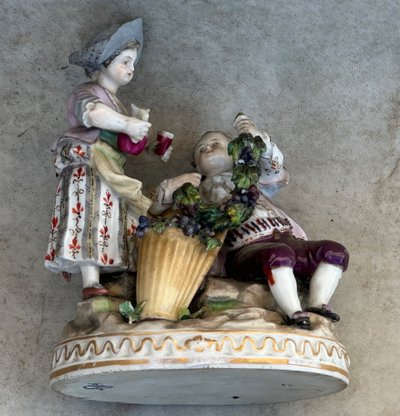 Coppia di statuette della manifattura di porcellana di Ludwigsburg (1758-1805) 