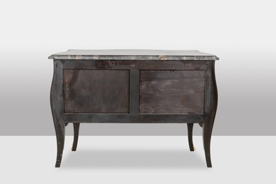 Commode sauteuse en laque avec son marbre. Années 1950. LS40112687Y
