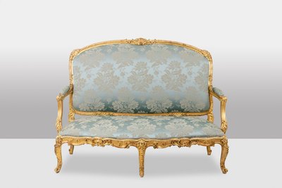 Salon de style Louis XV à chassis en bois doré. Circa 1880. LS61405700/5B