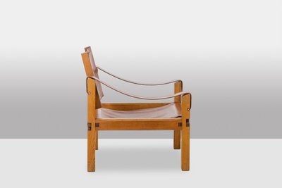 Pierre Chapo. Paire de fauteuils modèle S10X en orme. Circa 1970. LS63302609P