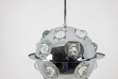 Oscar Torlasco.  Lampadario “Satellite” in metallo cromato. Anni '70. Codice articolo: LS6354918G
