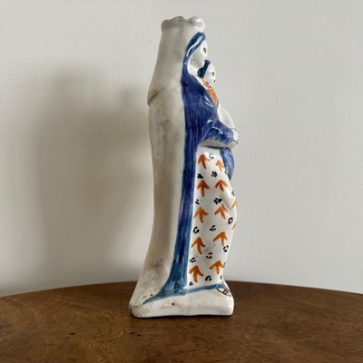 Vierge d'accouchée à l'Enfant en faïence XVIIIe 1780