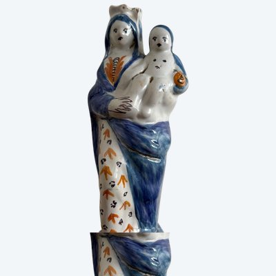 Vierge d'accouchée à l'Enfant en faïence XVIIIe 1780