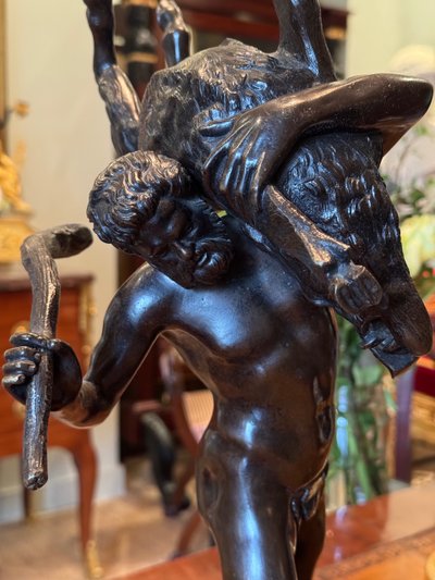 Ercole in bronzo e il cinghiale di Erimanto, Giambologna, inizi del XIX secolo.