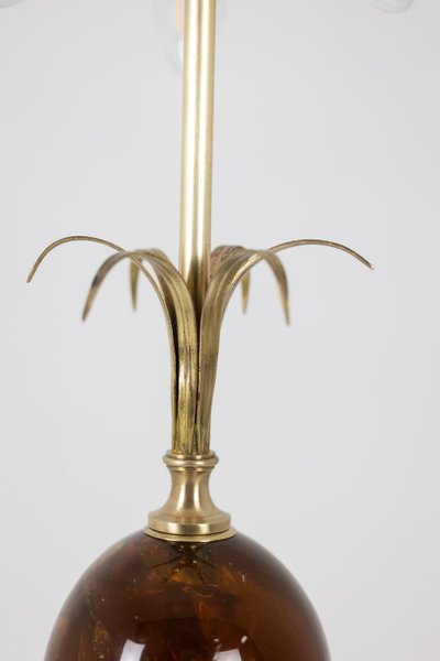 Casa Carlo. Lampada “Egg” in resina frattale e bronzo. Circa 1970. LS6366908Y