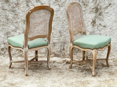 4 chairs