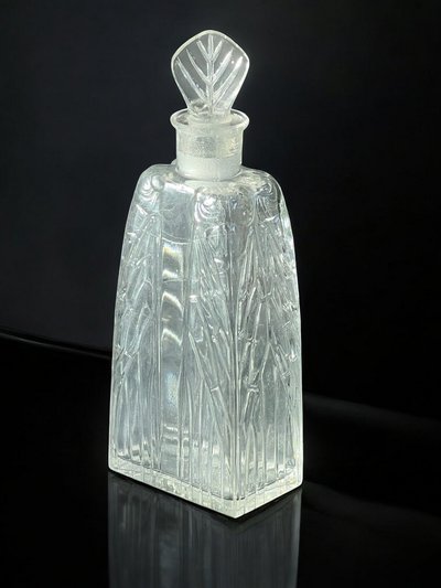 RENÉ LALIQUE 1910 FLACON ANCIEN A LOTION EN VERRE BLANC POUR ROGER GALLET