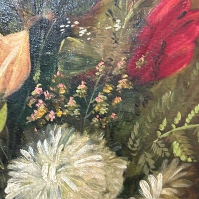 Ancienne paire de tableaux Vase aux fleurs huile sur toile. fin du 19e siècle. Cadres dorés contemporains signés Bélaval.