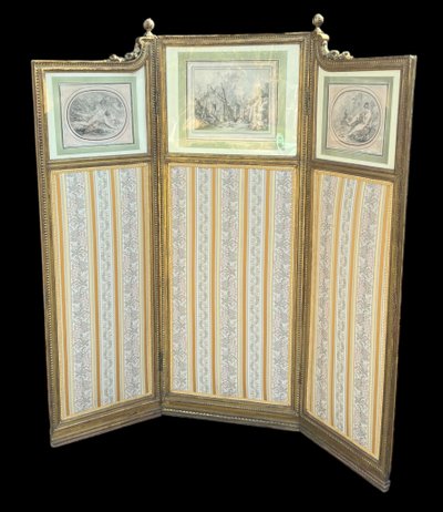 ANTIQUE SCREEN WITH 3 LEAVES IN CARVED AND GILDED WOOD WITH 19TH CENTURY ENGRAVINGS