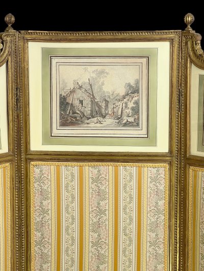 ANTIQUE SCREEN WITH 3 LEAVES IN CARVED AND GILDED WOOD WITH 19TH CENTURY ENGRAVINGS