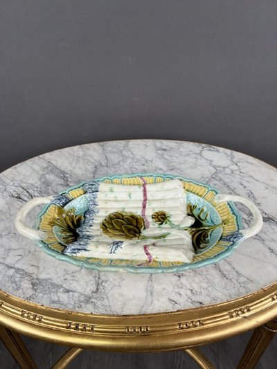 Dish and 12 plates from Sarreguemines, 19th century