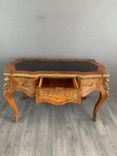 Bureau En Marqueterie Et Bronze Doré Style Louis XV XIXe Siècle