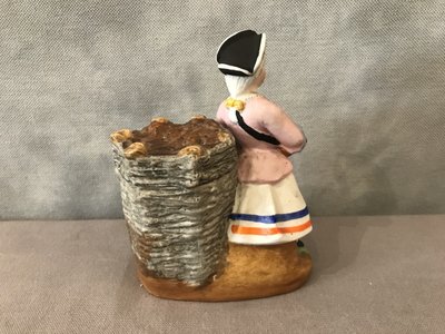Pot à tabac en porcelaine de biscuit d'époque 19 ème 