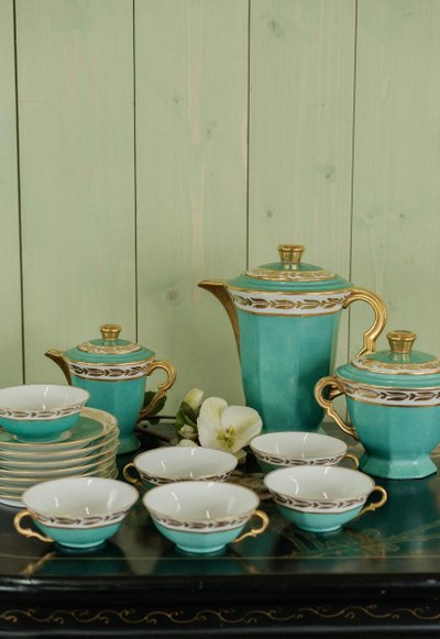 Limoges Yolande Manin Coffee Tea Service 6 Servers XXth Century