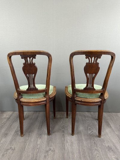 8 Chaises Vintage En Bois Avec Assise En Velours Vert XXe Siècle