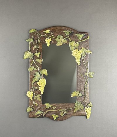 Miroir En Bois Sculpté Avec Décor De Vigne XXe Siècle