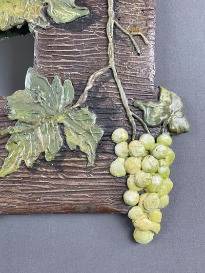 Miroir En Bois Sculpté Avec Décor De Vigne XXe Siècle