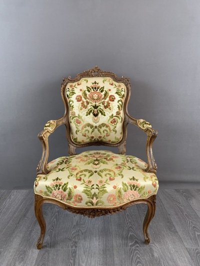Elegant Louis XV Salon Set, XIX Century