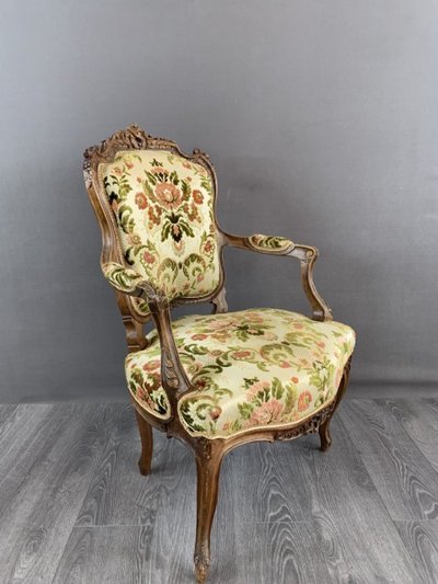 Elegant Louis XV Salon Set, XIX Century