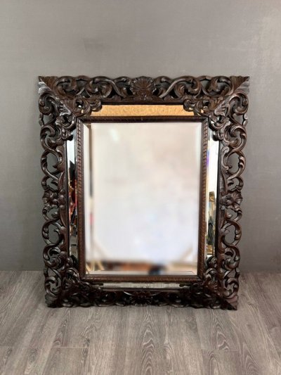 Grande specchio in legno intagliato, stile barocco, XIX secolo
