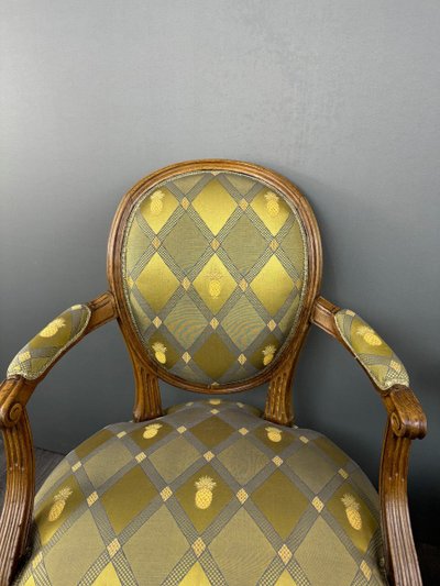 Paire De Fauteuils Louis XVI En Bois Sculpté, Fin XIXe Siècle