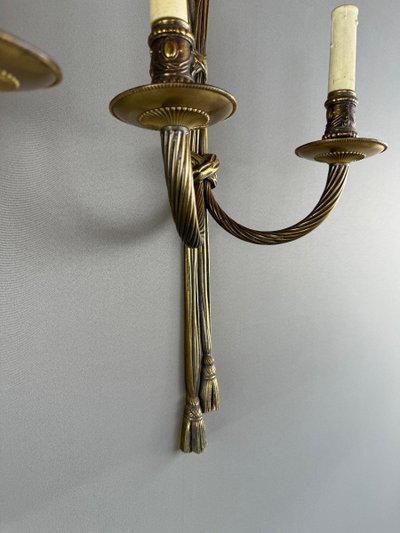 Paire D’appliques Murales En Bronze Doré De Style Louis XVI, XXe Siècle