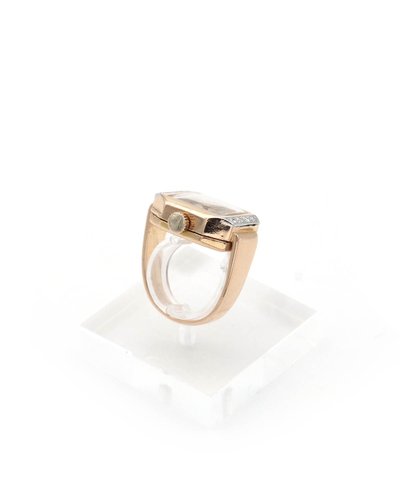 Bague montre tank en or 18 karats et diamants, bague ancienne, Rétro, montre, bijou rétro, diamants 