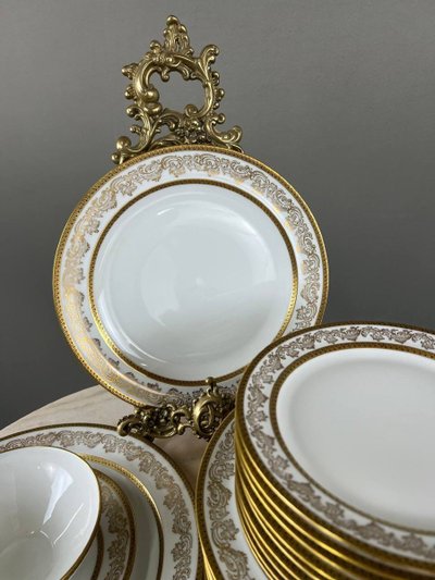 25 Piece Limoges Porcelain Service, 20th Century