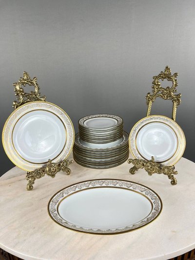 25 Piece Limoges Porcelain Service, 20th Century